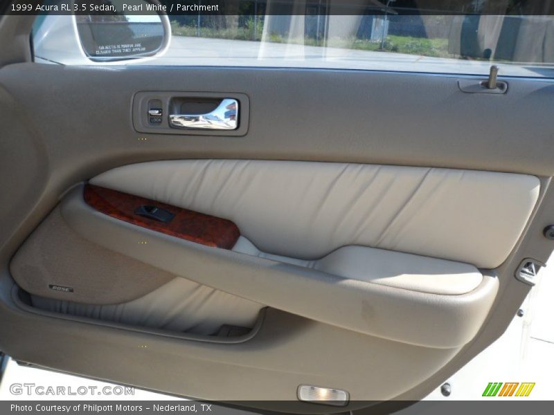 Pearl White / Parchment 1999 Acura RL 3.5 Sedan