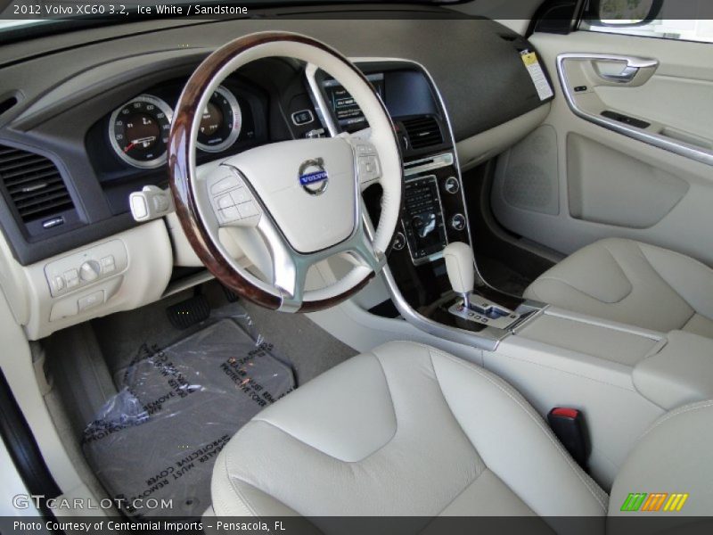 Ice White / Sandstone 2012 Volvo XC60 3.2