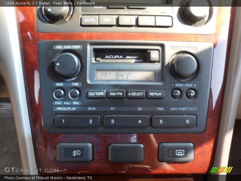Controls of 1999 RL 3.5 Sedan