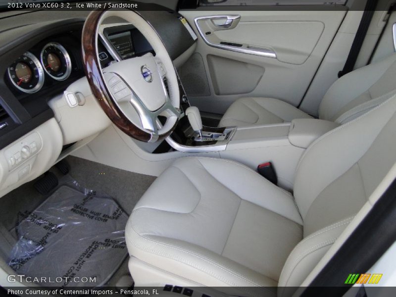 Ice White / Sandstone 2012 Volvo XC60 3.2