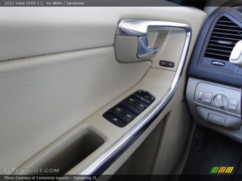 Ice White / Sandstone 2012 Volvo XC60 3.2