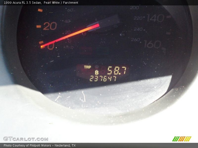 Pearl White / Parchment 1999 Acura RL 3.5 Sedan