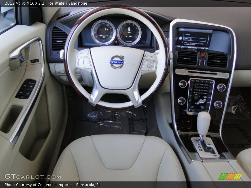 Ice White / Sandstone 2012 Volvo XC60 3.2