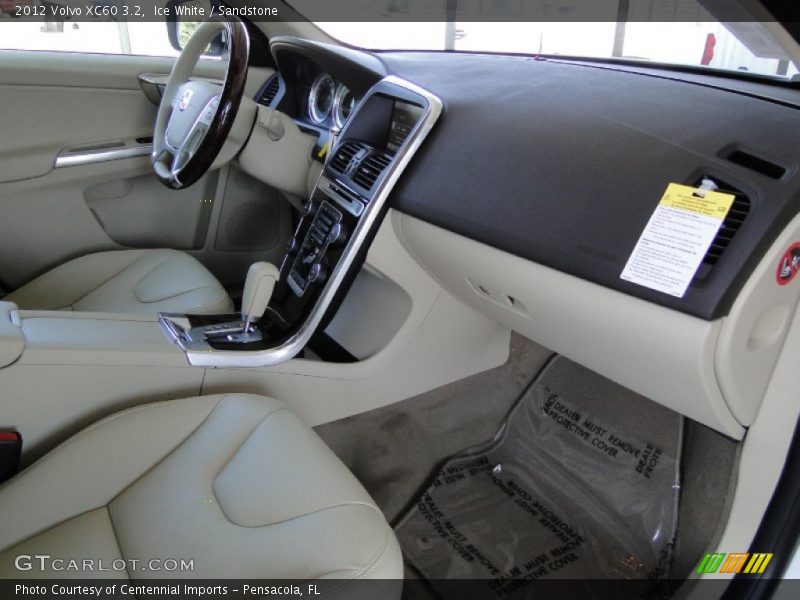 Ice White / Sandstone 2012 Volvo XC60 3.2