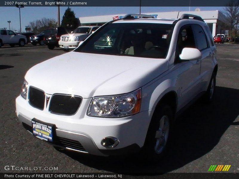 Bright White / Cashmere 2007 Pontiac Torrent