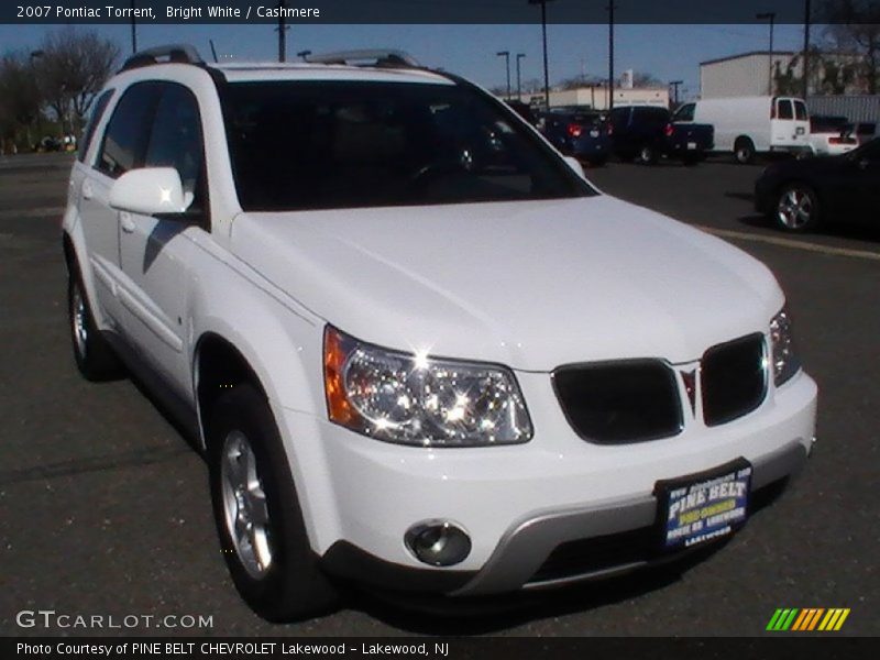 Bright White / Cashmere 2007 Pontiac Torrent