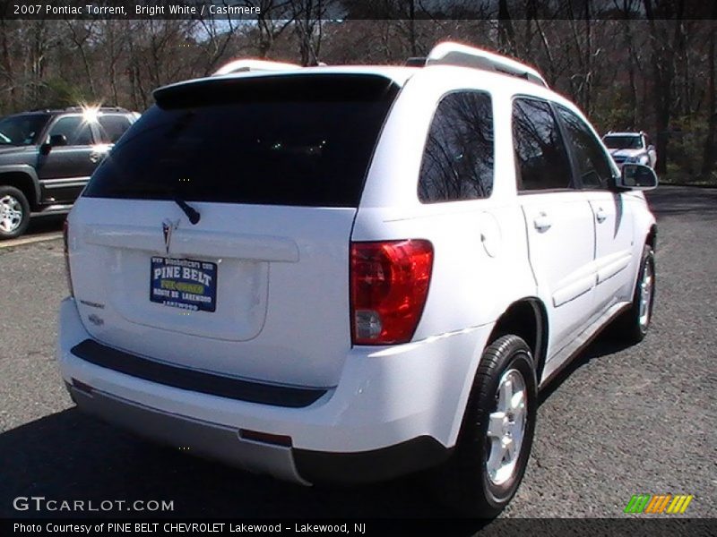 Bright White / Cashmere 2007 Pontiac Torrent