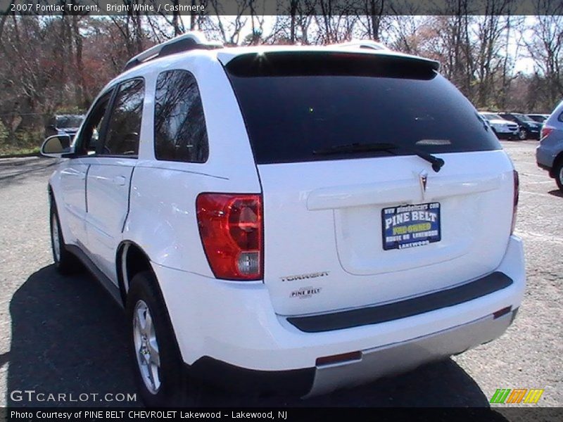 Bright White / Cashmere 2007 Pontiac Torrent