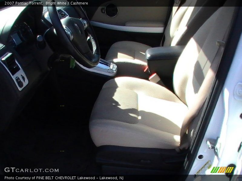 Bright White / Cashmere 2007 Pontiac Torrent