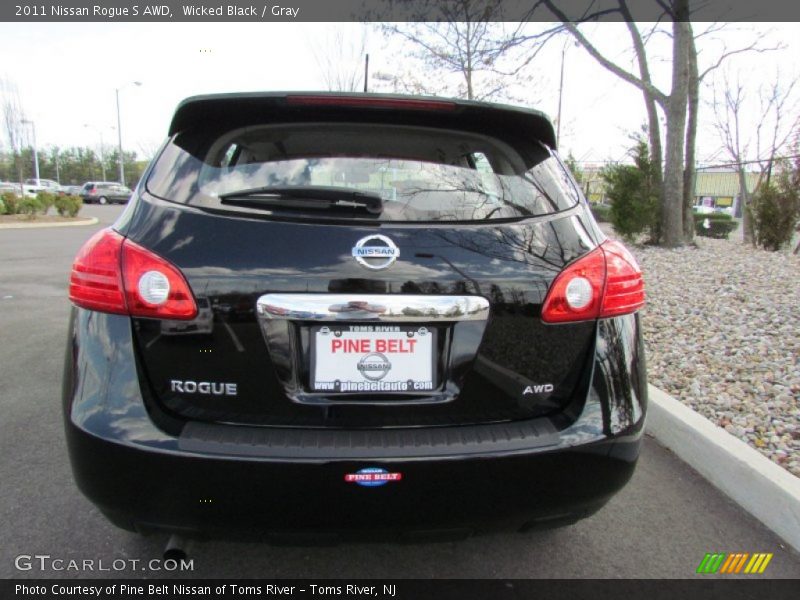 Wicked Black / Gray 2011 Nissan Rogue S AWD