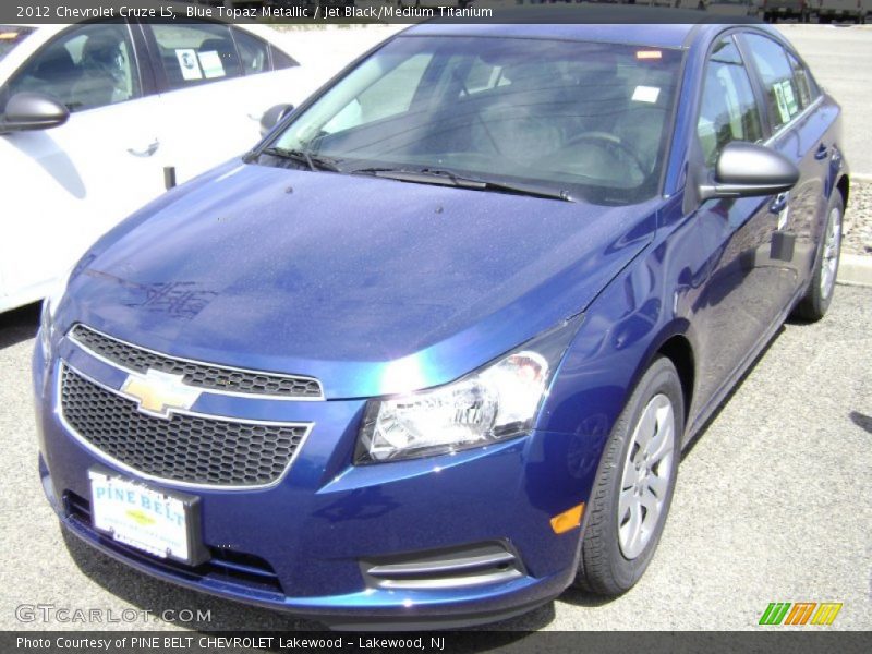 Blue Topaz Metallic / Jet Black/Medium Titanium 2012 Chevrolet Cruze LS