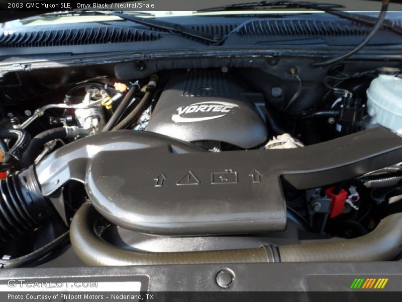 Onyx Black / Neutral/Shale 2003 GMC Yukon SLE