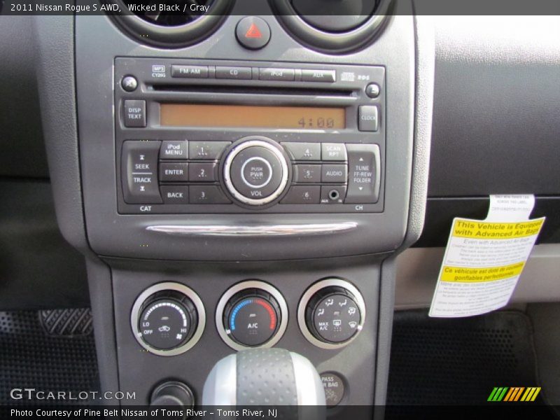Wicked Black / Gray 2011 Nissan Rogue S AWD