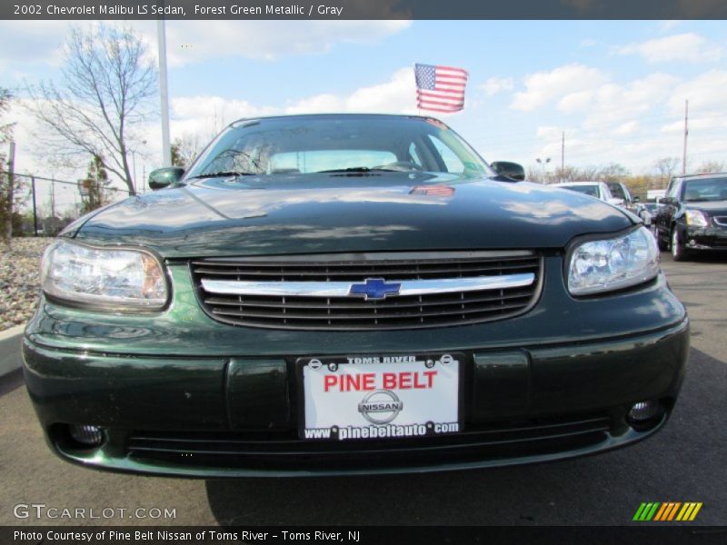 Forest Green Metallic / Gray 2002 Chevrolet Malibu LS Sedan