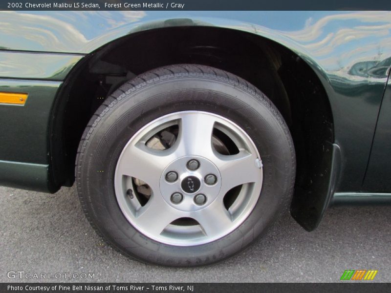 Forest Green Metallic / Gray 2002 Chevrolet Malibu LS Sedan