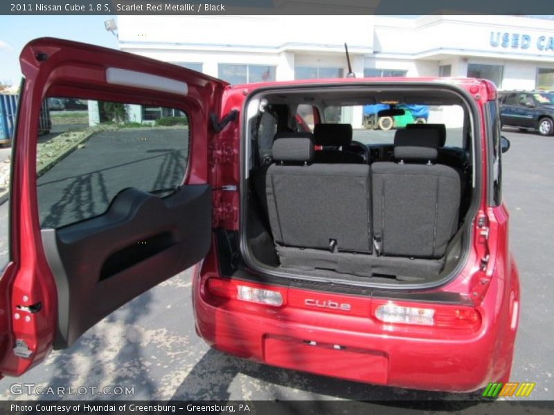 Scarlet Red Metallic / Black 2011 Nissan Cube 1.8 S