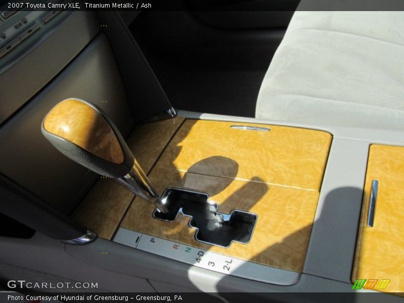 Titanium Metallic / Ash 2007 Toyota Camry XLE