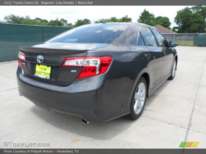 Magnetic Gray Metallic / Black/Ash 2012 Toyota Camry SE