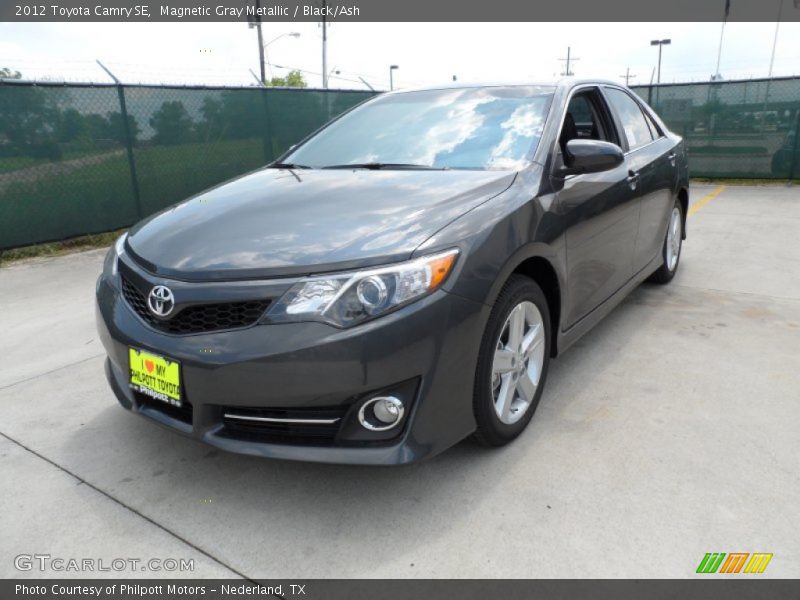 Magnetic Gray Metallic / Black/Ash 2012 Toyota Camry SE