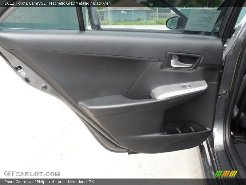 Magnetic Gray Metallic / Black/Ash 2012 Toyota Camry SE