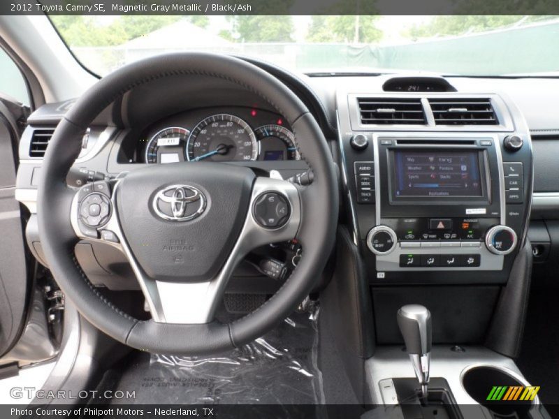 Magnetic Gray Metallic / Black/Ash 2012 Toyota Camry SE