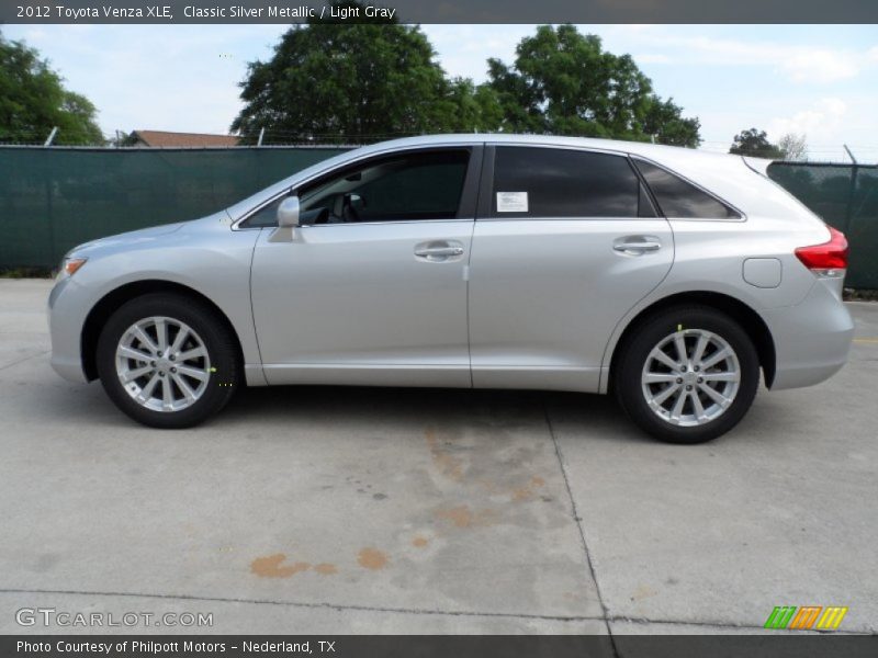 Classic Silver Metallic / Light Gray 2012 Toyota Venza XLE