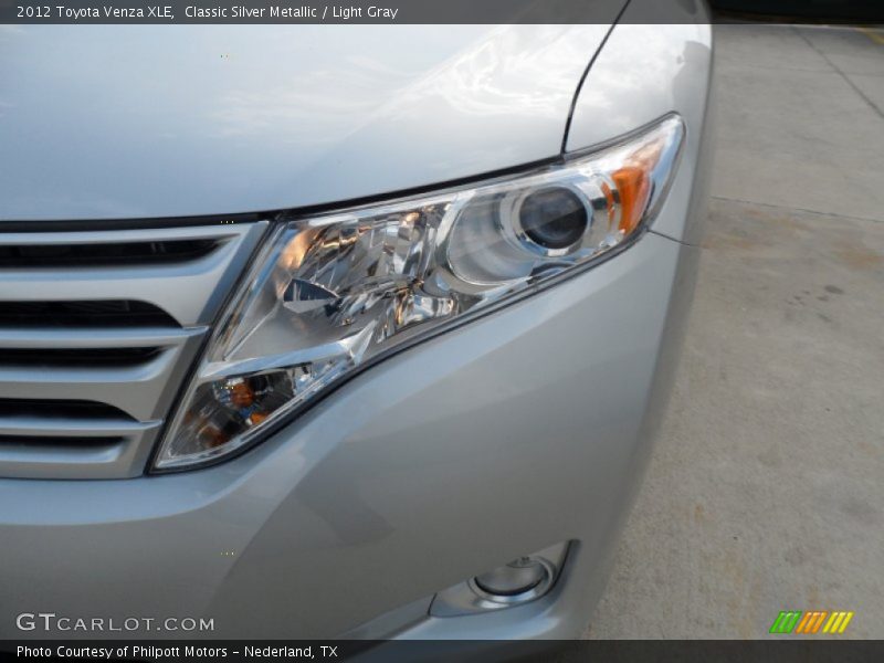 Classic Silver Metallic / Light Gray 2012 Toyota Venza XLE