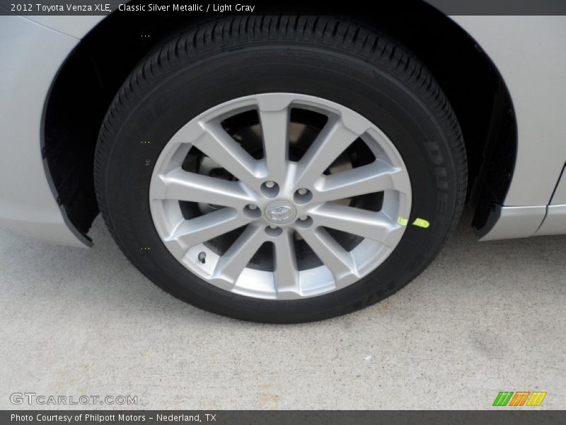 Classic Silver Metallic / Light Gray 2012 Toyota Venza XLE