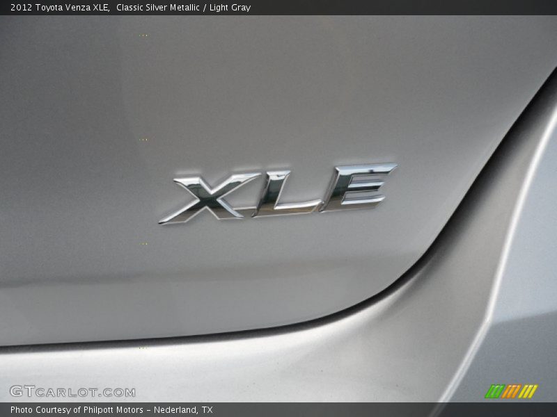 Classic Silver Metallic / Light Gray 2012 Toyota Venza XLE