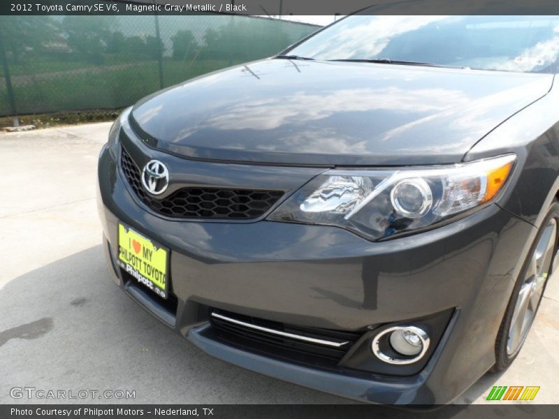 Magnetic Gray Metallic / Black 2012 Toyota Camry SE V6