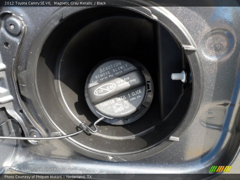 Magnetic Gray Metallic / Black 2012 Toyota Camry SE V6
