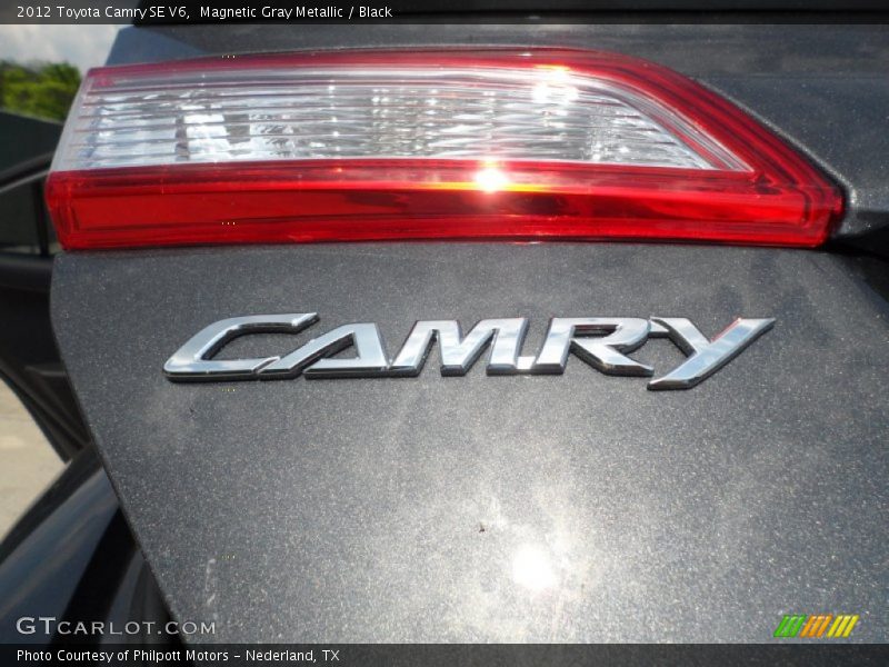 Magnetic Gray Metallic / Black 2012 Toyota Camry SE V6