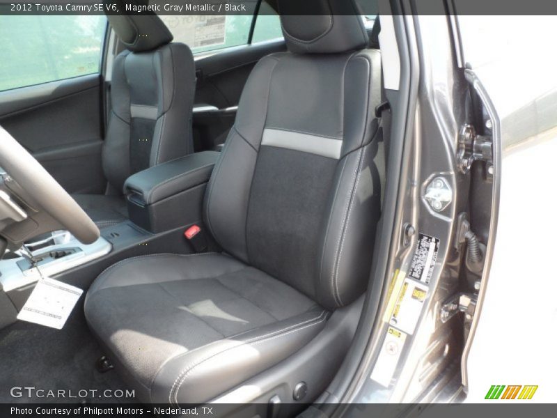Magnetic Gray Metallic / Black 2012 Toyota Camry SE V6