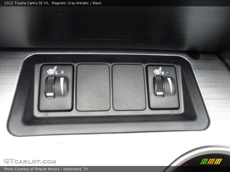 Magnetic Gray Metallic / Black 2012 Toyota Camry SE V6