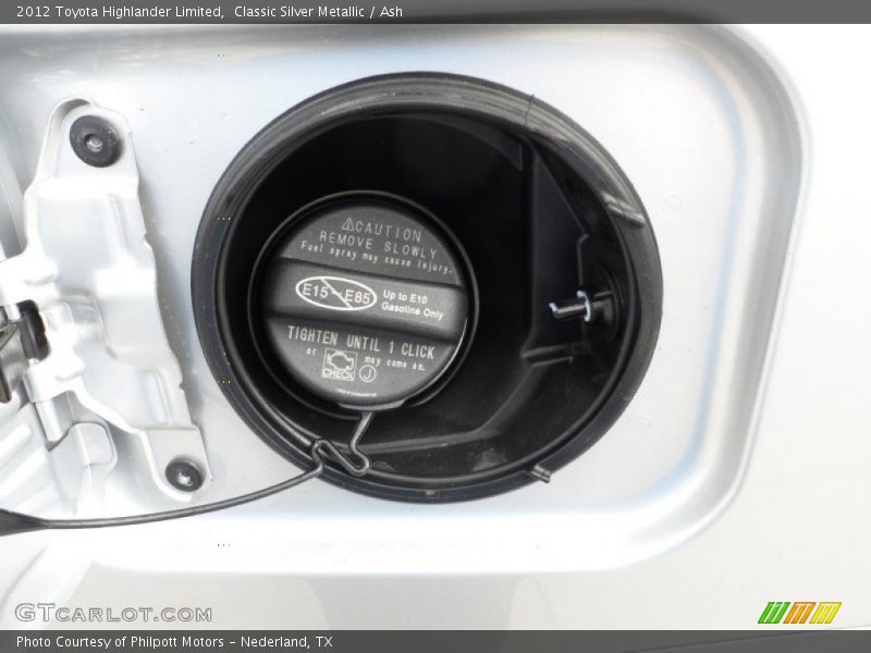 Classic Silver Metallic / Ash 2012 Toyota Highlander Limited