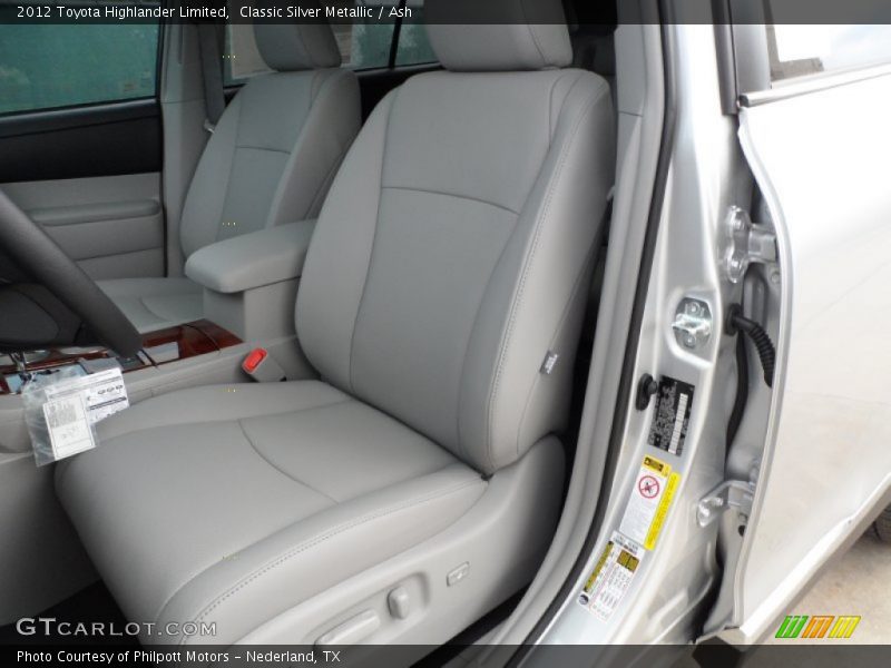 Classic Silver Metallic / Ash 2012 Toyota Highlander Limited