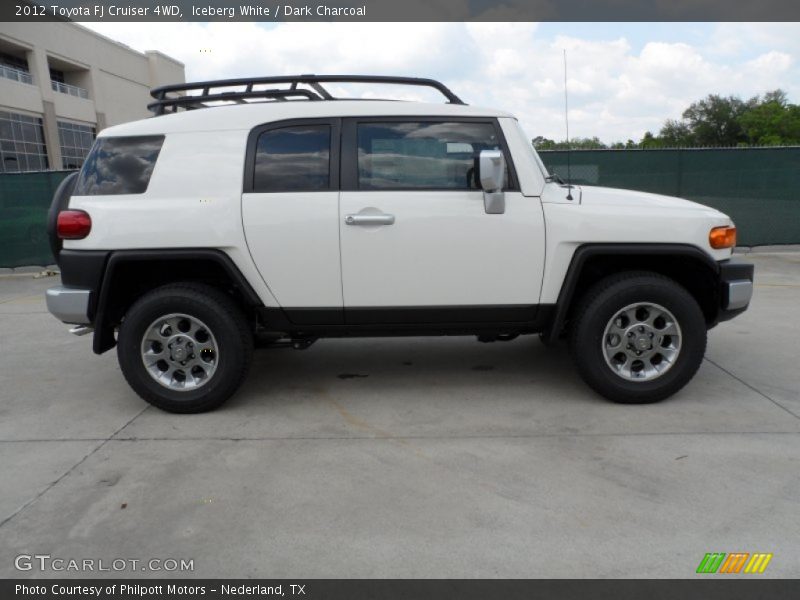 Iceberg White / Dark Charcoal 2012 Toyota FJ Cruiser 4WD