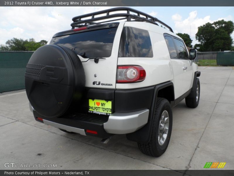 Iceberg White / Dark Charcoal 2012 Toyota FJ Cruiser 4WD