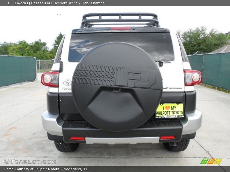 Iceberg White / Dark Charcoal 2012 Toyota FJ Cruiser 4WD
