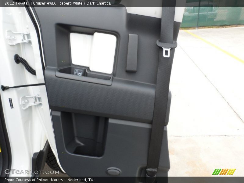 Iceberg White / Dark Charcoal 2012 Toyota FJ Cruiser 4WD