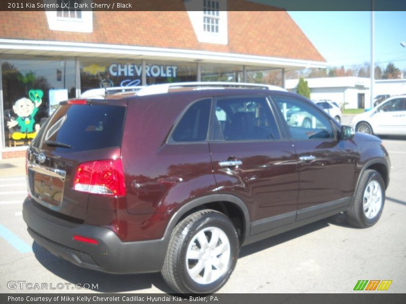 Dark Cherry / Black 2011 Kia Sorento LX