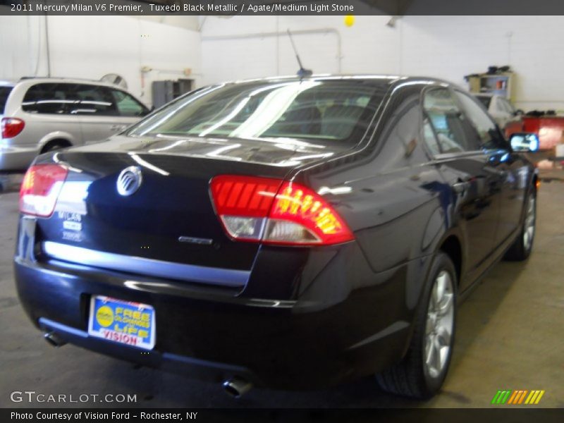 Tuxedo Black Metallic / Agate/Medium Light Stone 2011 Mercury Milan V6 Premier