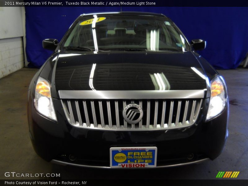 Tuxedo Black Metallic / Agate/Medium Light Stone 2011 Mercury Milan V6 Premier