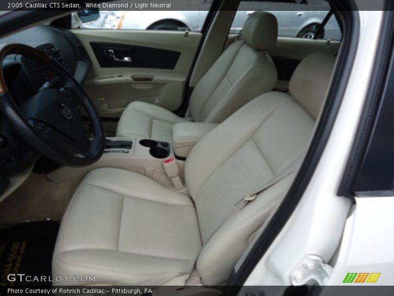 White Diamond / Light Neutral 2005 Cadillac CTS Sedan