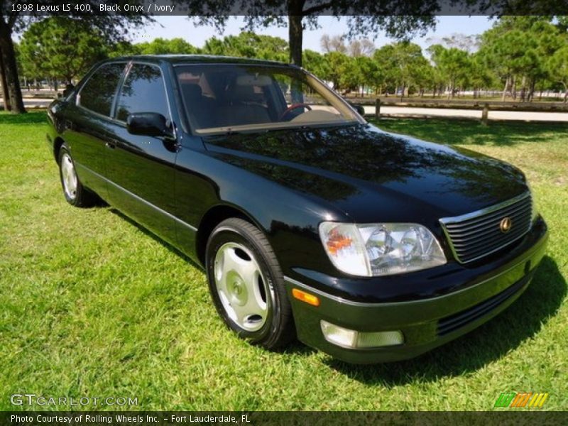 Black Onyx / Ivory 1998 Lexus LS 400
