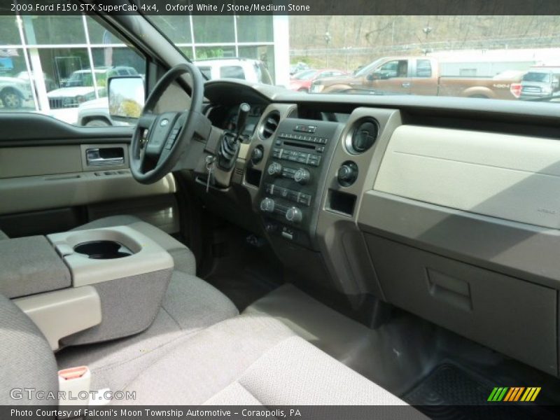 Oxford White / Stone/Medium Stone 2009 Ford F150 STX SuperCab 4x4