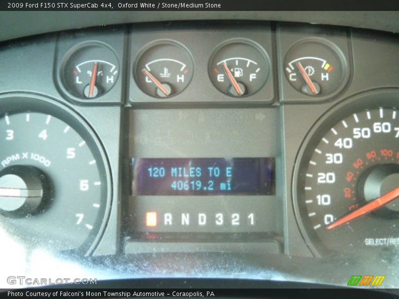 Oxford White / Stone/Medium Stone 2009 Ford F150 STX SuperCab 4x4