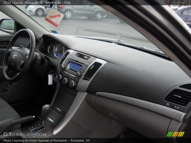 Willow Gray / Gray 2010 Hyundai Sonata SE V6