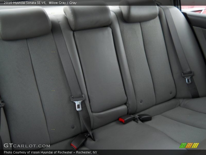 Willow Gray / Gray 2010 Hyundai Sonata SE V6