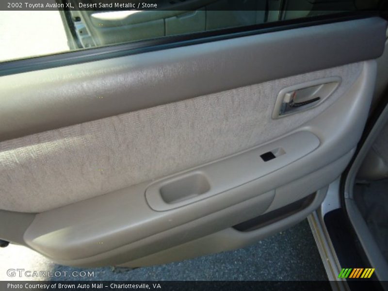 Desert Sand Metallic / Stone 2002 Toyota Avalon XL